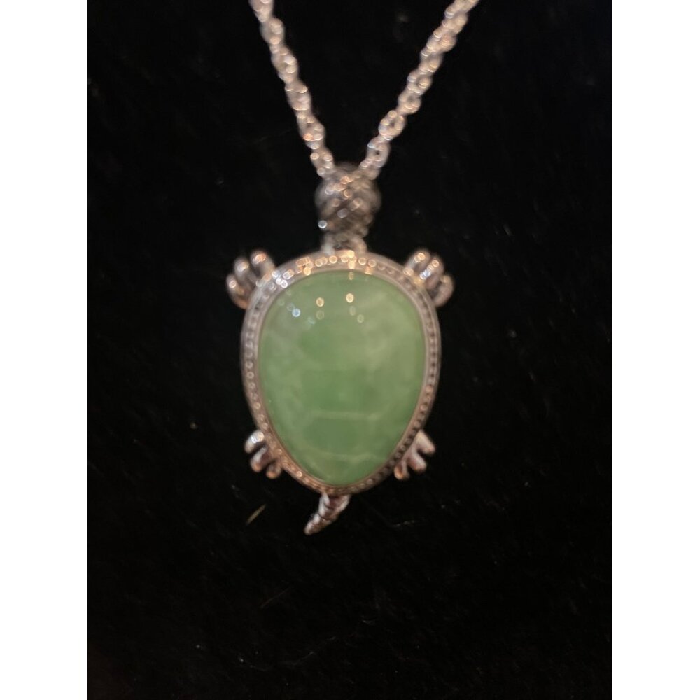 Nautical tropical beach light green natural jade sea turtle pendant necklace in